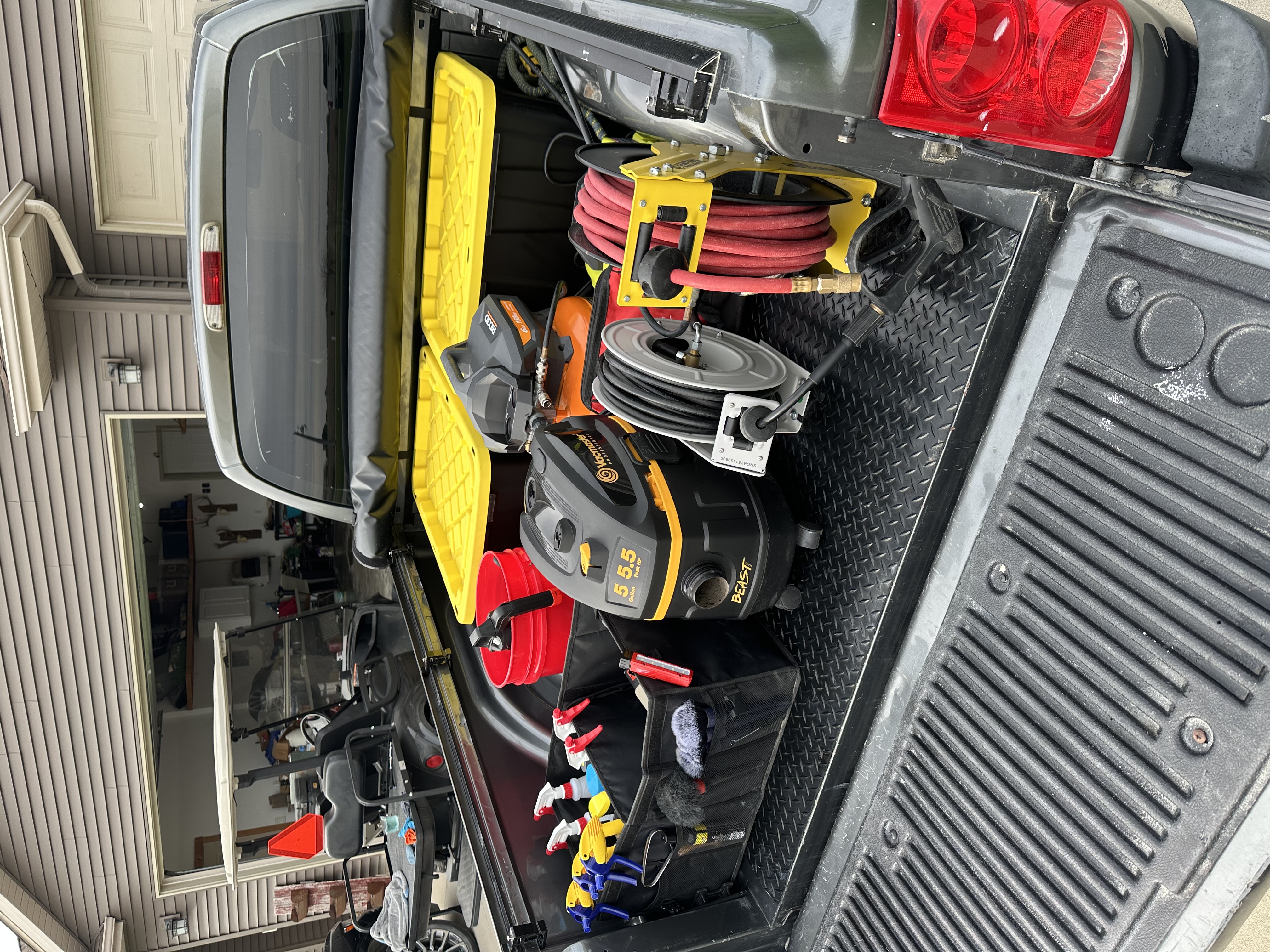 KS Washing detailing equipment in truck bed